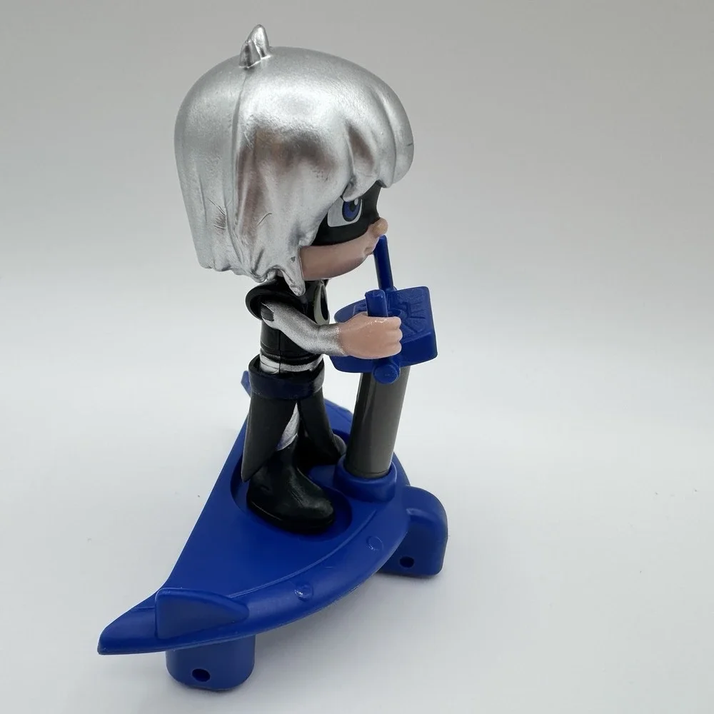PJ Masks Luna Girl Action Figure with Luna Board Vehicle Blue Silver Toy